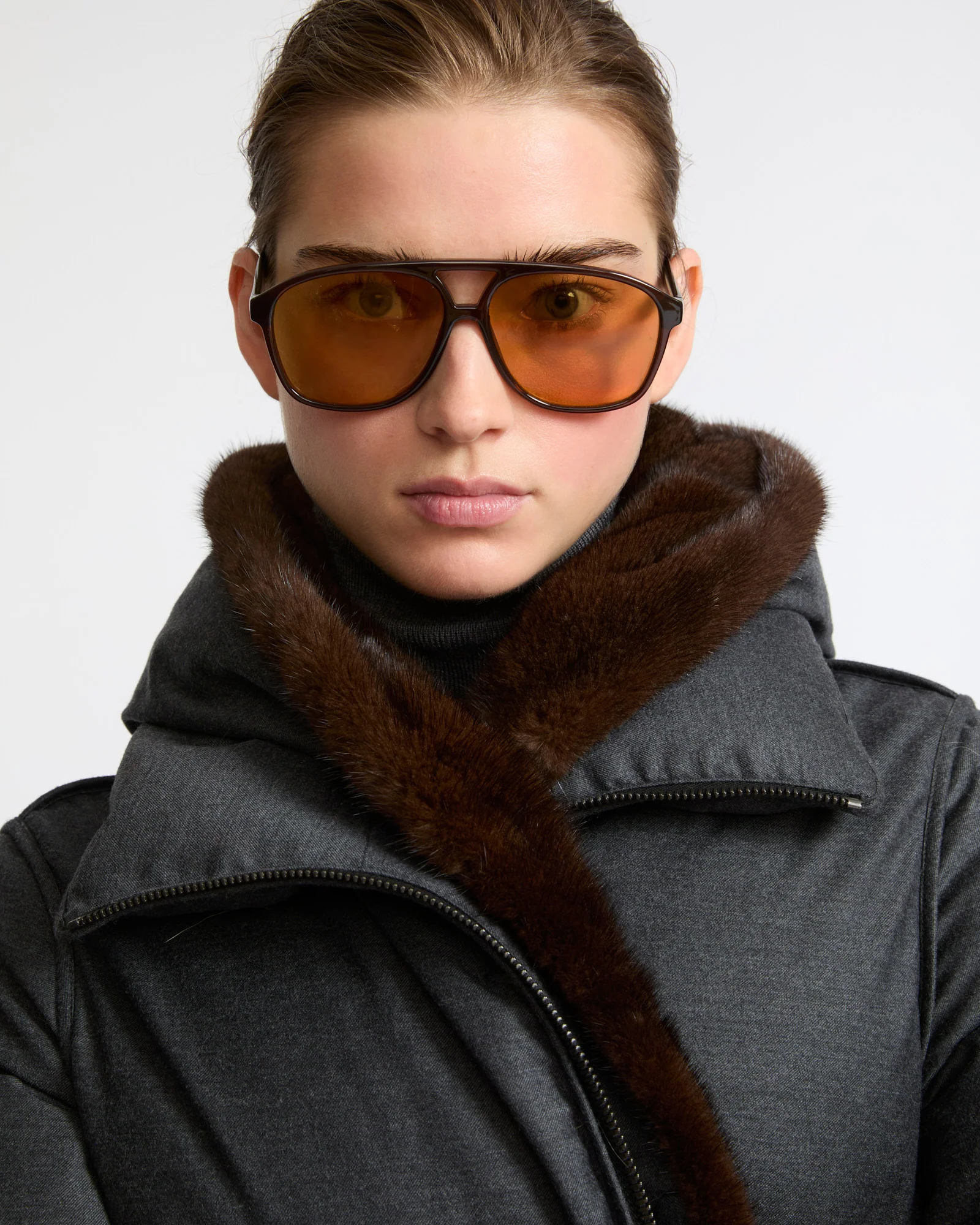 Doudoune courte en flanelle Loro Piana avec plastron amovible en fourrure de vison - Image 3