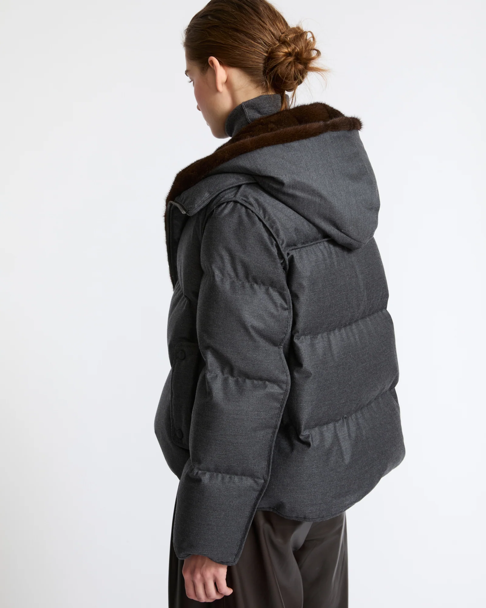 Doudoune courte en flanelle Loro Piana avec plastron amovible en fourrure de vison - Image 4