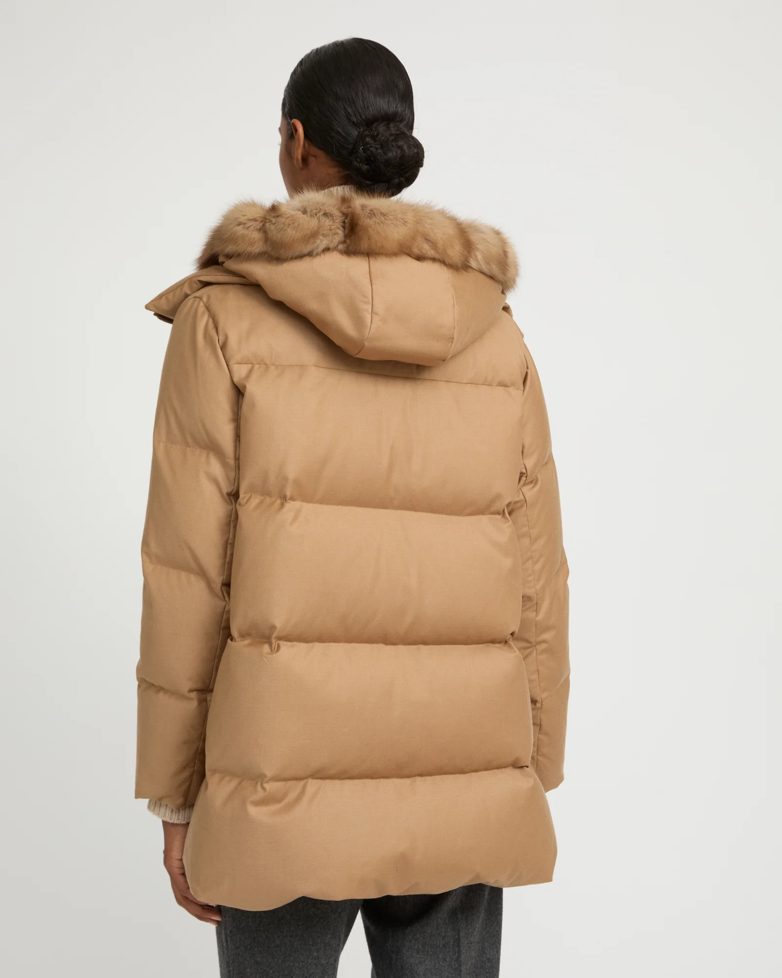 Doudoune en flanelle Loro Piana avec plastron amovible en fourrure de zibeline - Image 3