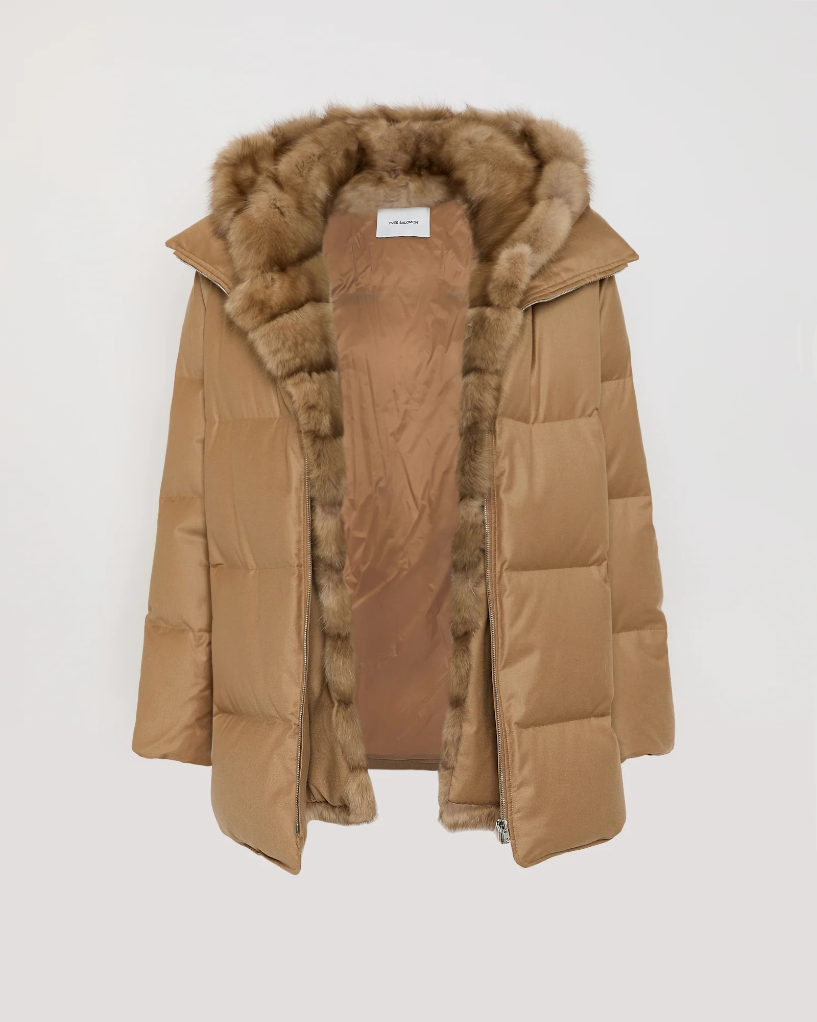 Doudoune en flanelle Loro Piana avec plastron amovible en fourrure de zibeline - Image 6