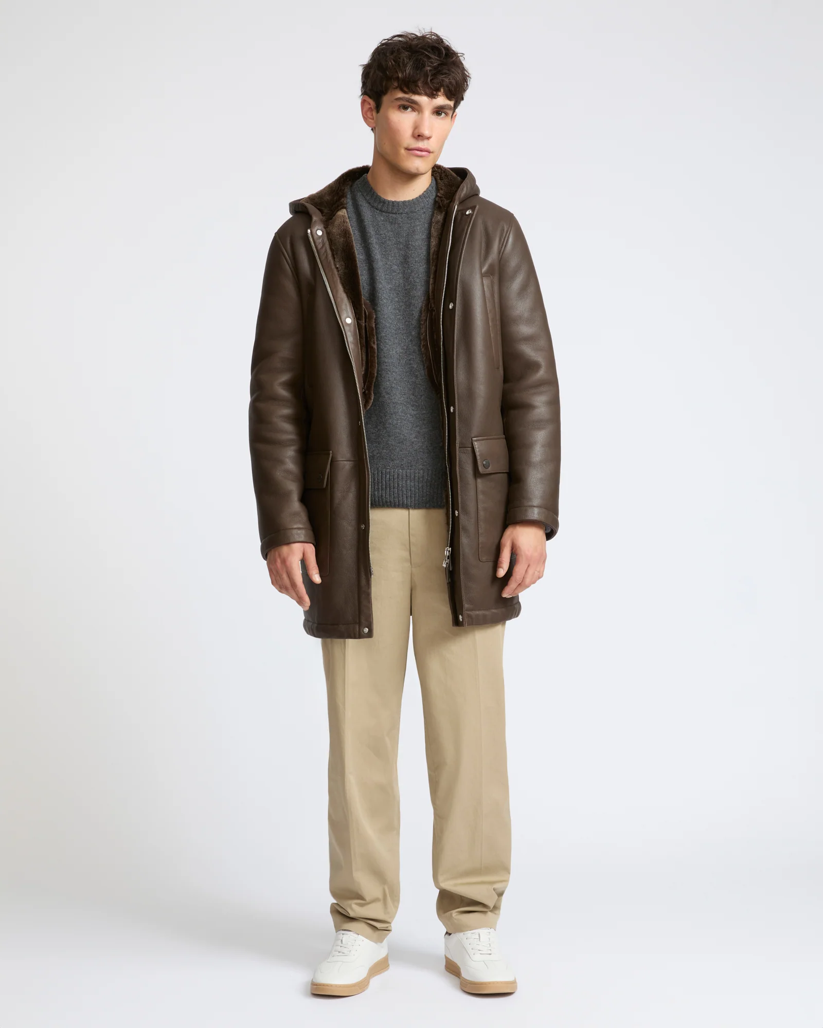 Manteau à capuche en peau lainée d'agneau soyeux à laine raide - Image 4