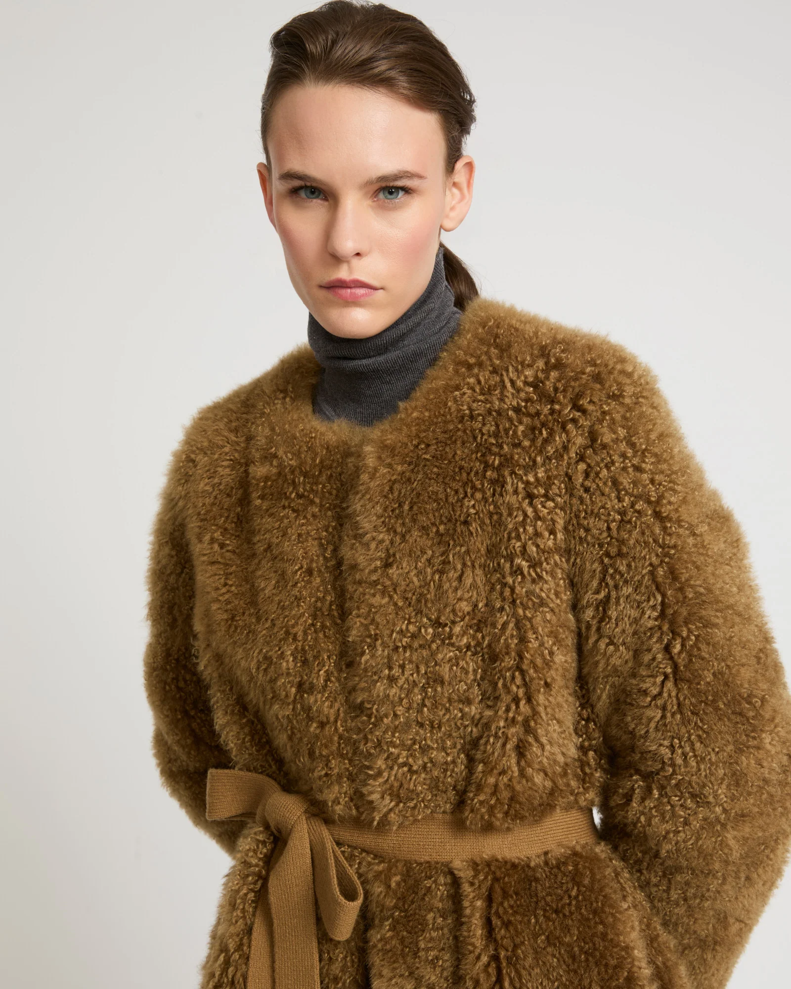 Manteau en maille mérinos et agneau - Image 5