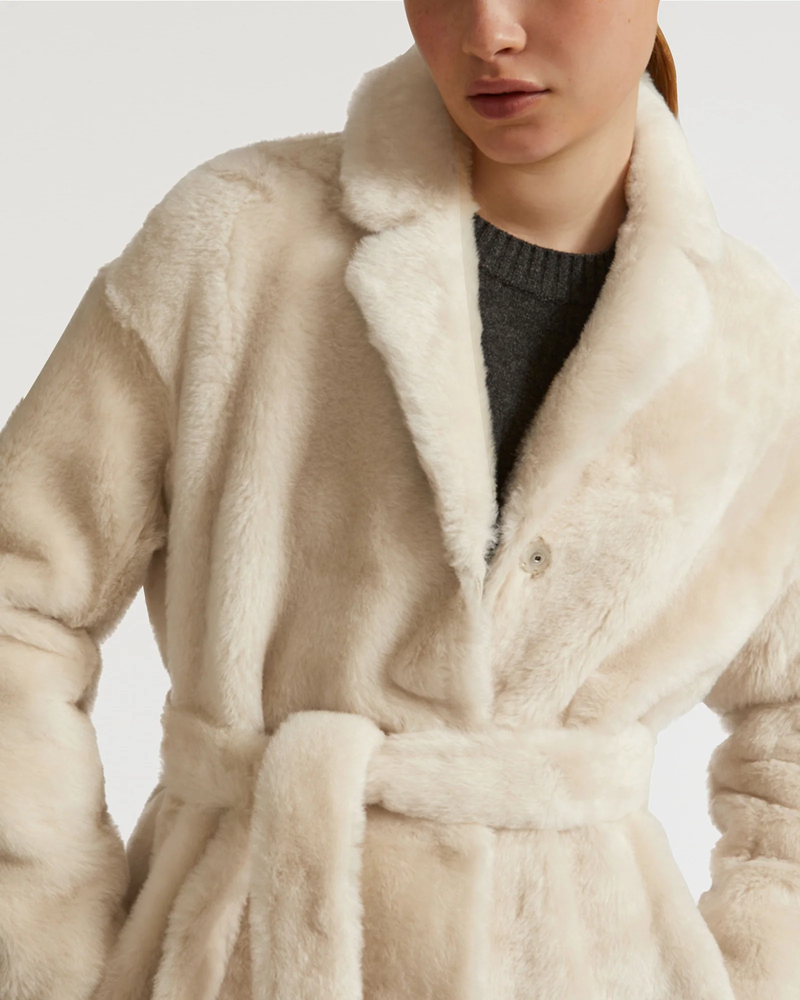 Manteau ceinturé en peau lainée - Image 3