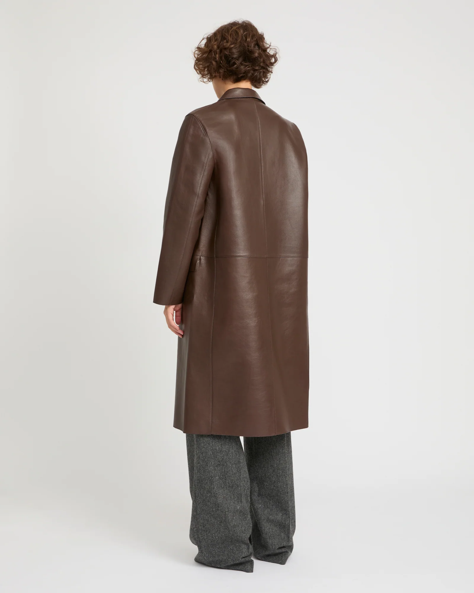 Manteau droit en cuir d'agneau doublé tissu motif pied-de-poule - Image 4