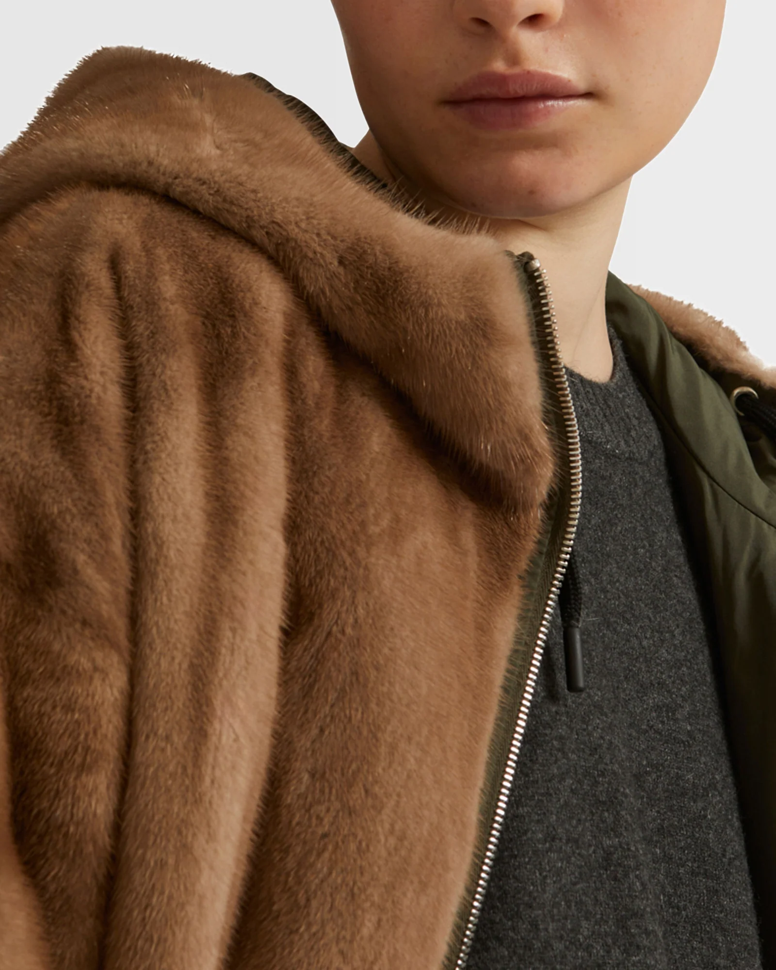 Parka réversible en fourrure de vison et tissu technique - Image 5