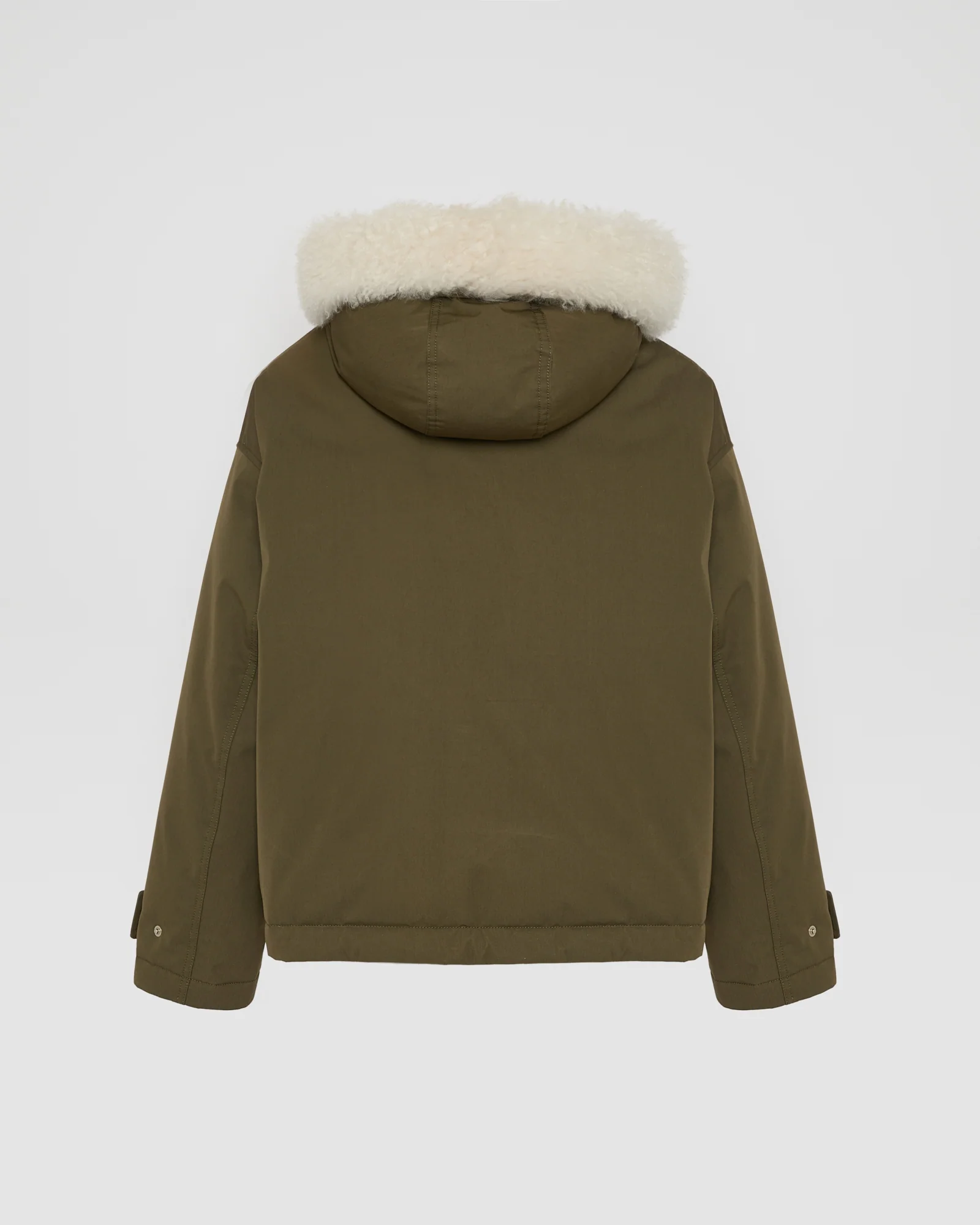 Parka courte en coton imperméable et peau lainée d'agneau - Image 6