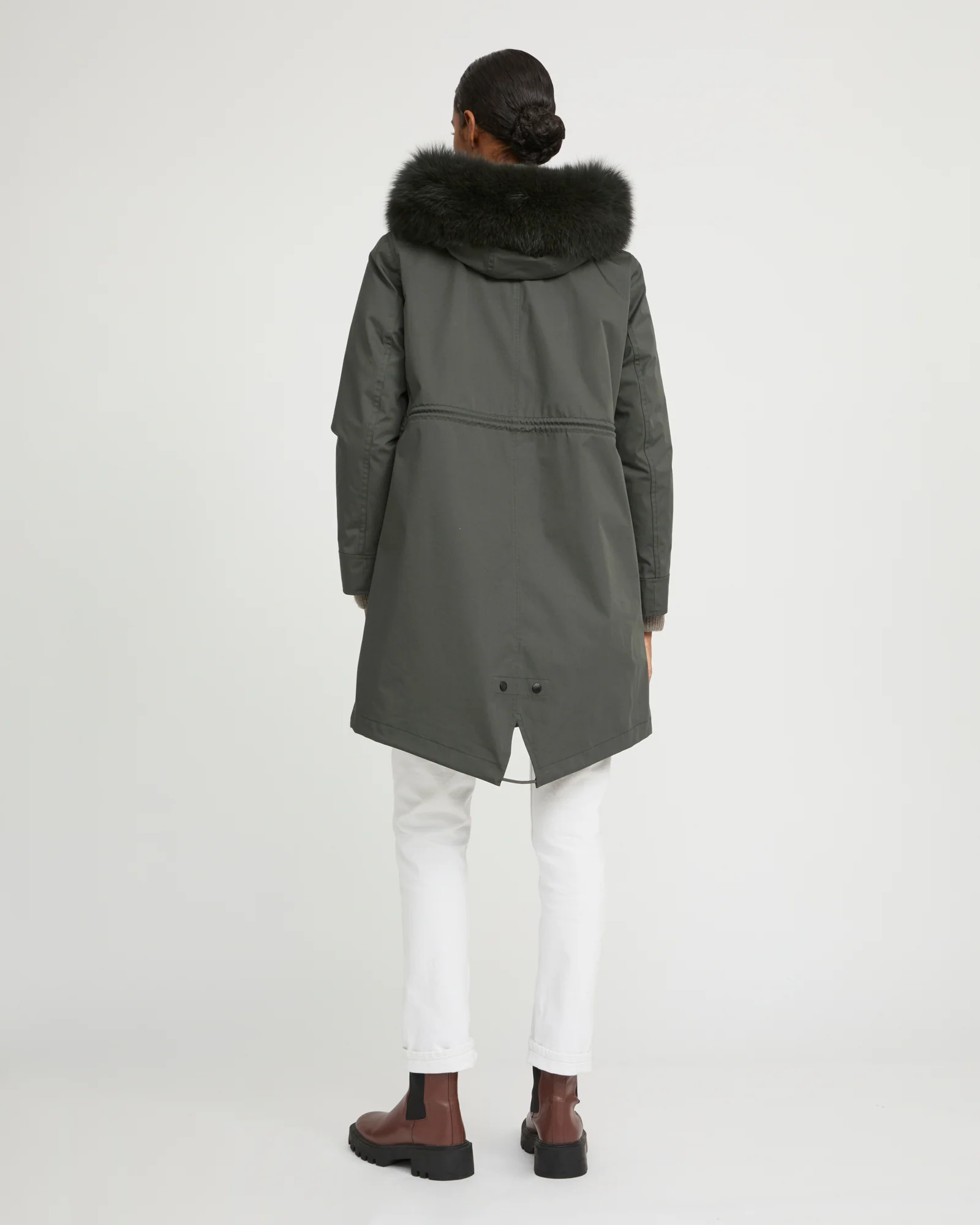 Parka iconique longue en coton mélangé imperméable avec fourrure de renard et lapin - Image 4
