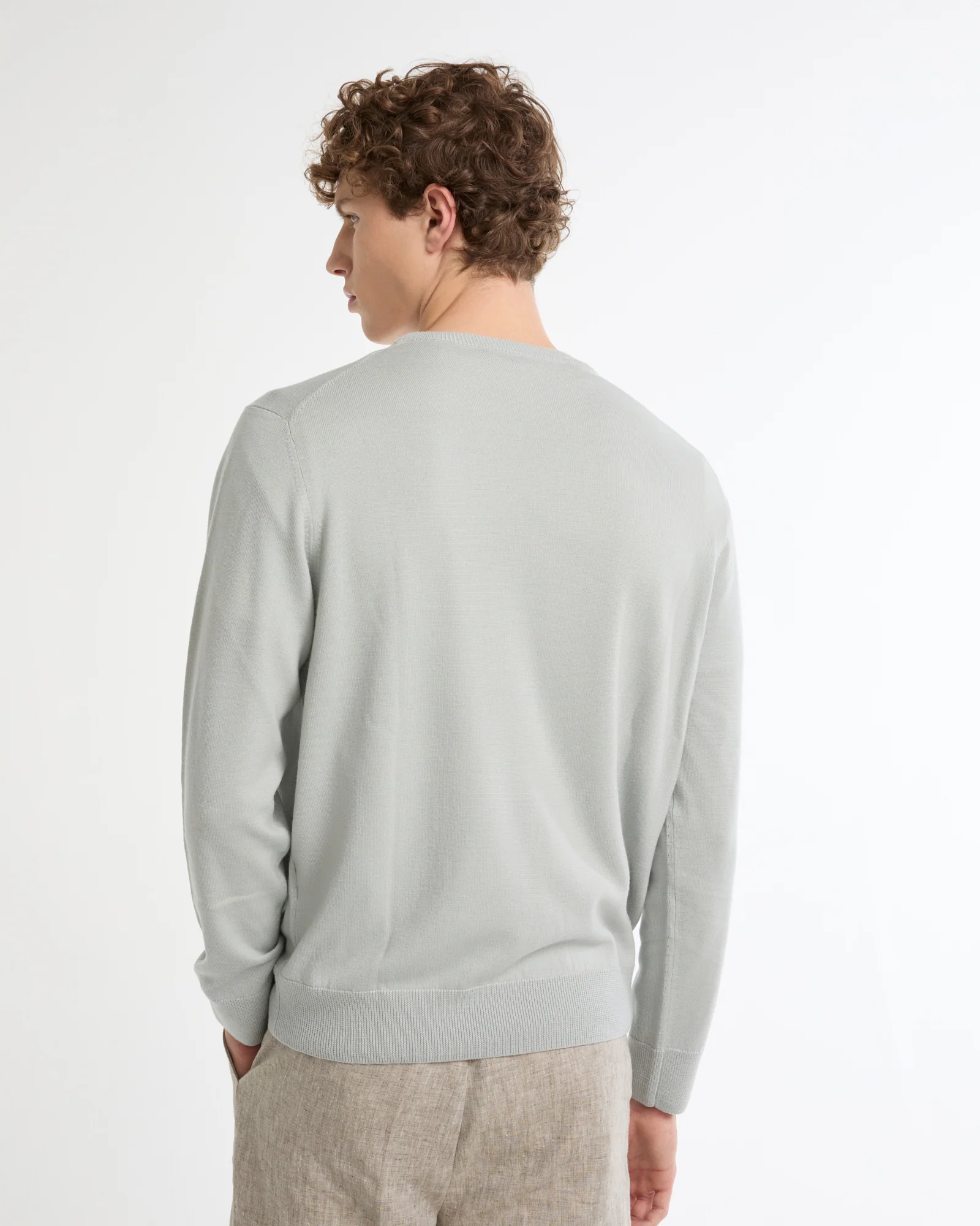 Pull encolure ronde en maille 100% laine merinos - Image 3