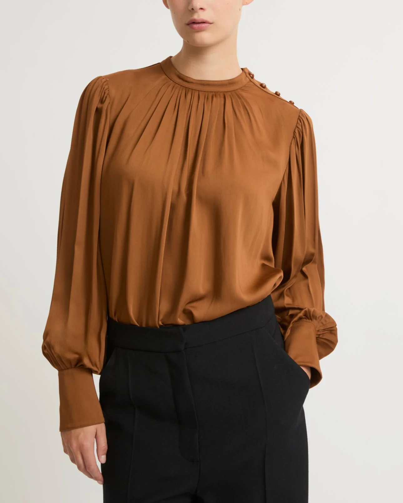 Top en tissu satin mat - Image 3