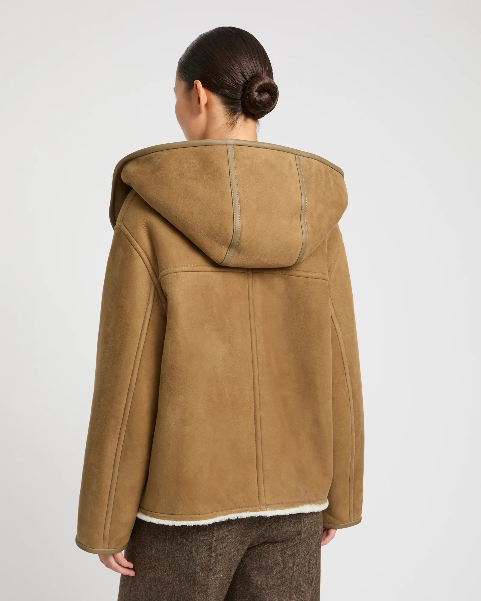 Veste à capuche en agneau Mérinos suède - Image 3