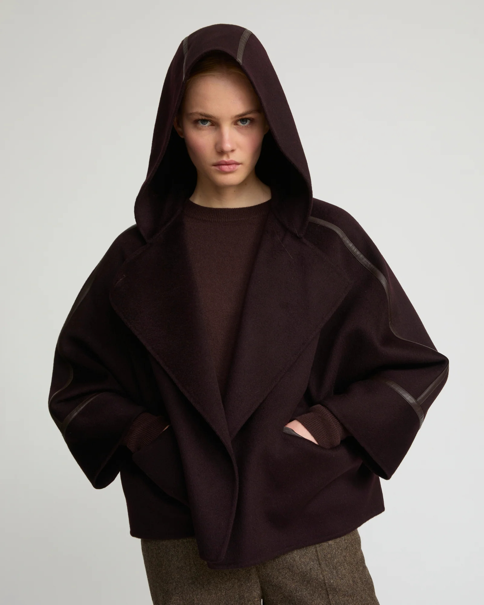 Veste à capuche en lainage cachemire double face - Image 4