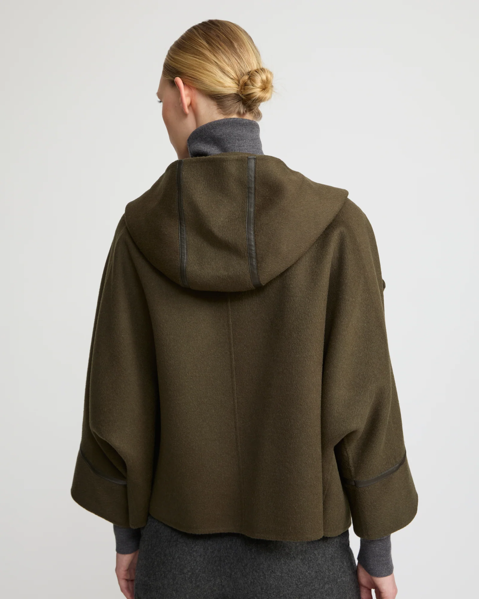 Veste à capuche en lainage cachemire double face - Image 5