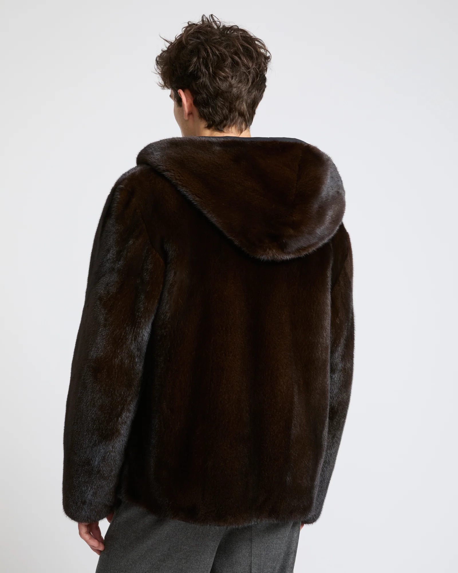 Veste réversible à capuche en fourrure de vison long poil et tissu technique - Image 5